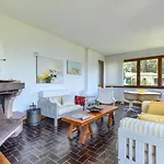 Villa Le Terrazze - *